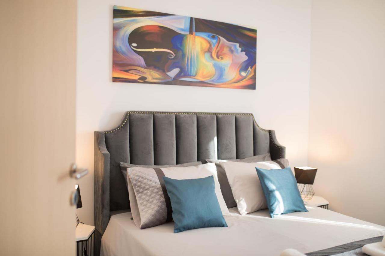 Apartmani Rispet ชิเบนิก ภายนอก รูปภาพ