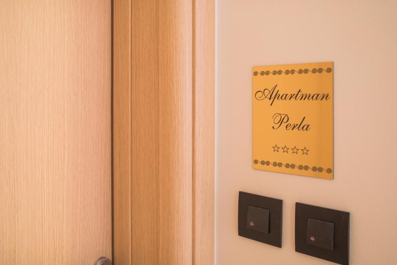 Apartmani Rispet ชิเบนิก ภายนอก รูปภาพ
